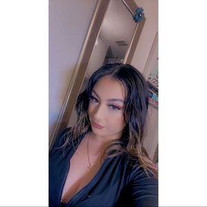 Meet your Posher, Alo